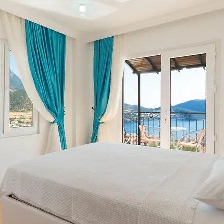 6 Bedroom - 1038 Villa