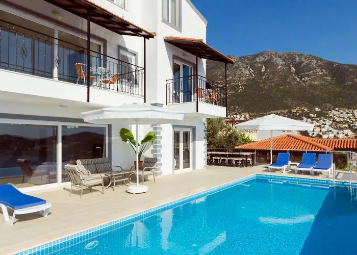 6 Bedroom - 1038 וילה