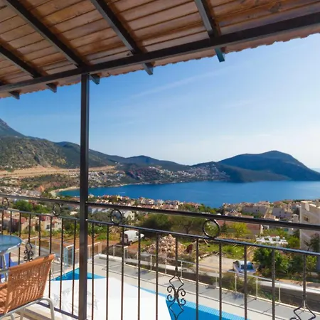 6 Bedroom - 1038 Kalkan