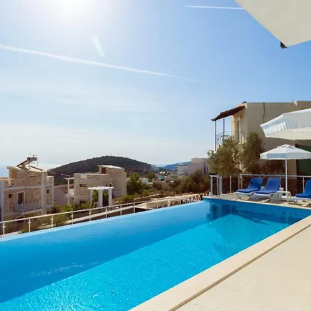 Villa 6 Bedroom - 1038 *