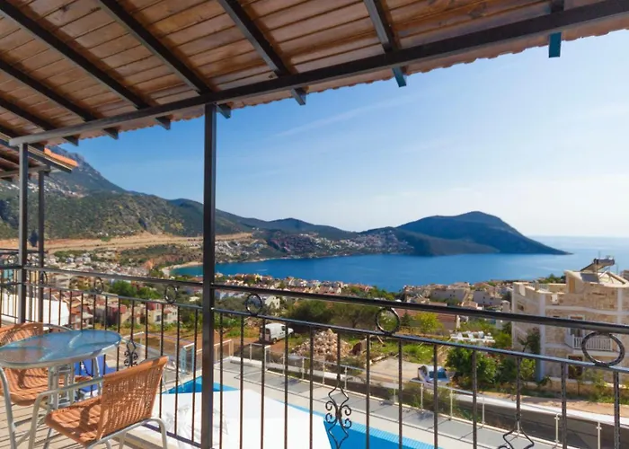 6 Bedroom - 1038 Kalkan